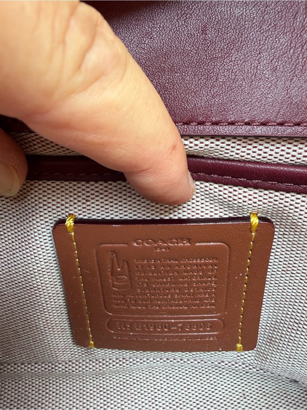 Coach Trail Bag - Picture 8 of 9